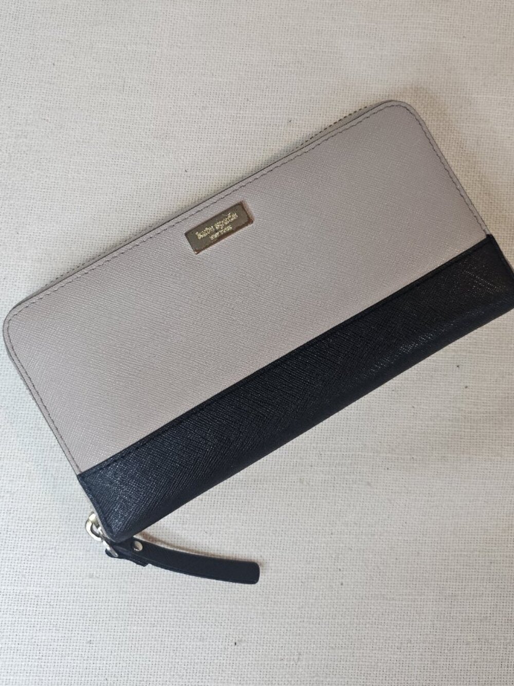 Kate Spade Laurel Way Neda Zip-Around Continental Wallet